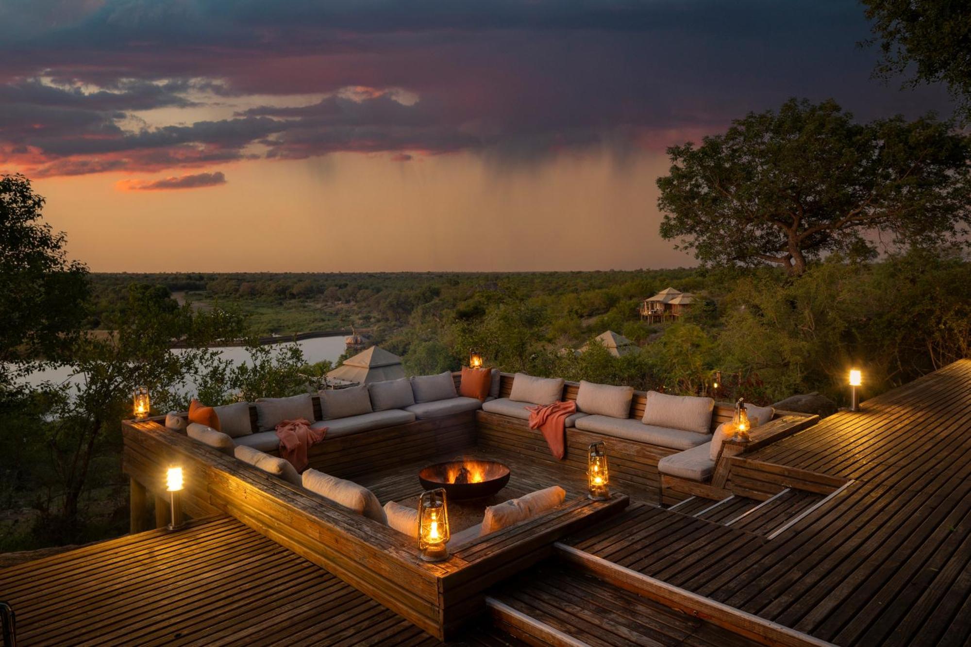 Simbavati Hilltop Lodge Rezervaţia naturală Timbavati Exterior foto